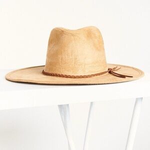 Show Me Your Mumu Dylan Felt Hat in Camel Tan